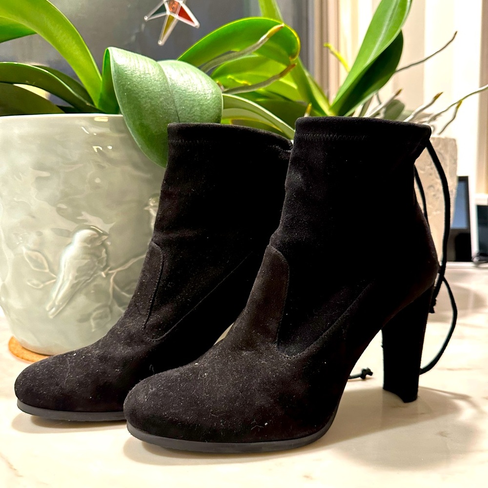 Suede Heeled Boot! Great New Year's Eve shoe! Worn once!